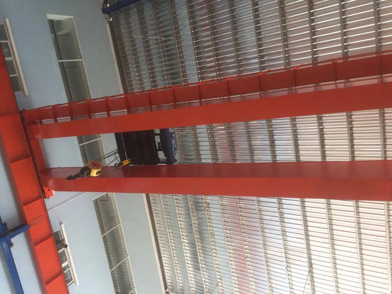 cẩu lắp đặt
