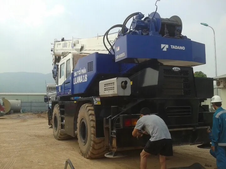 Vận chuyển cẩu siêu trọng cho nhà máy nhiệt điện Vĩnh Tân