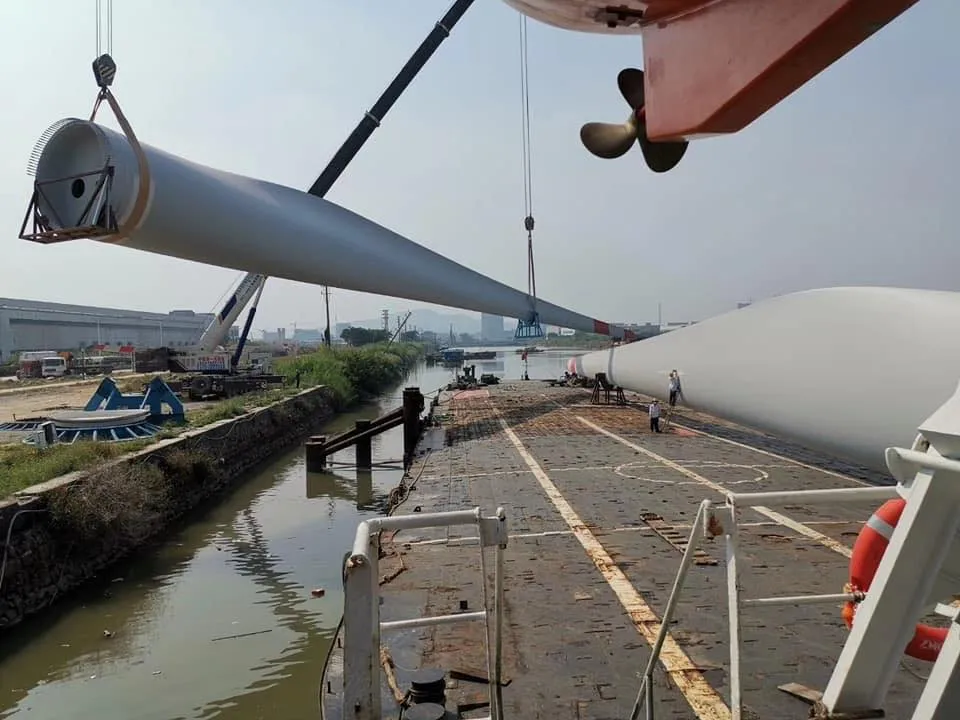 Vận chuyển hàng dự án điện gió tại Việt Nam